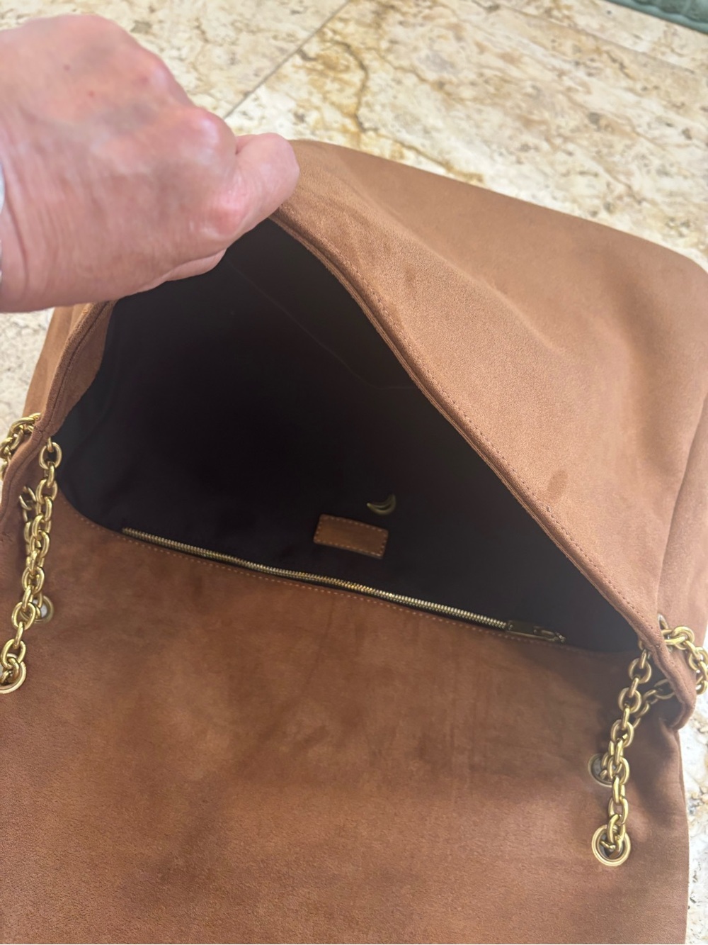 UNBRANDED Messenger Bag with Gold Chain Strap - Picture 6 of 9